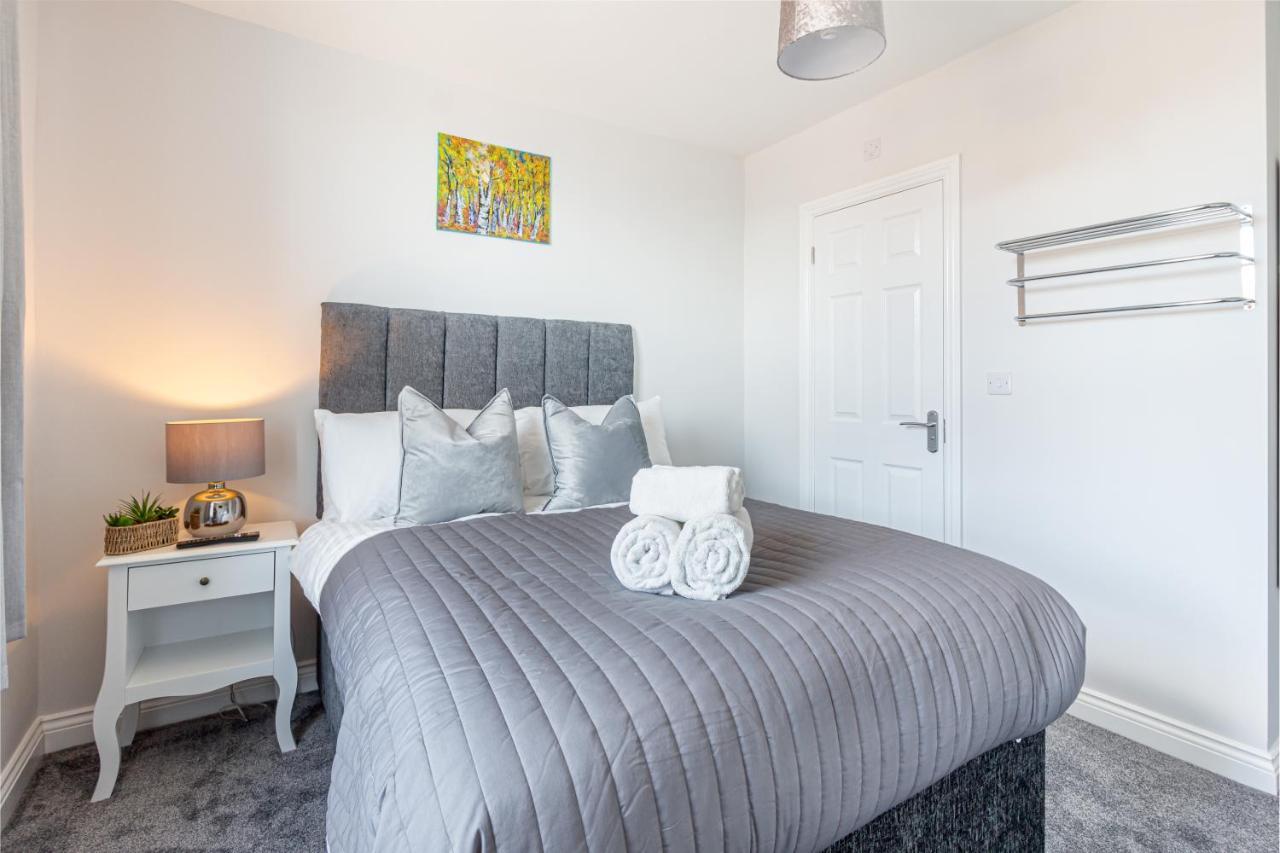 Host & Stay - The Bull Inn, 3 Double Rooms Fernhill Heath Eksteriør billede