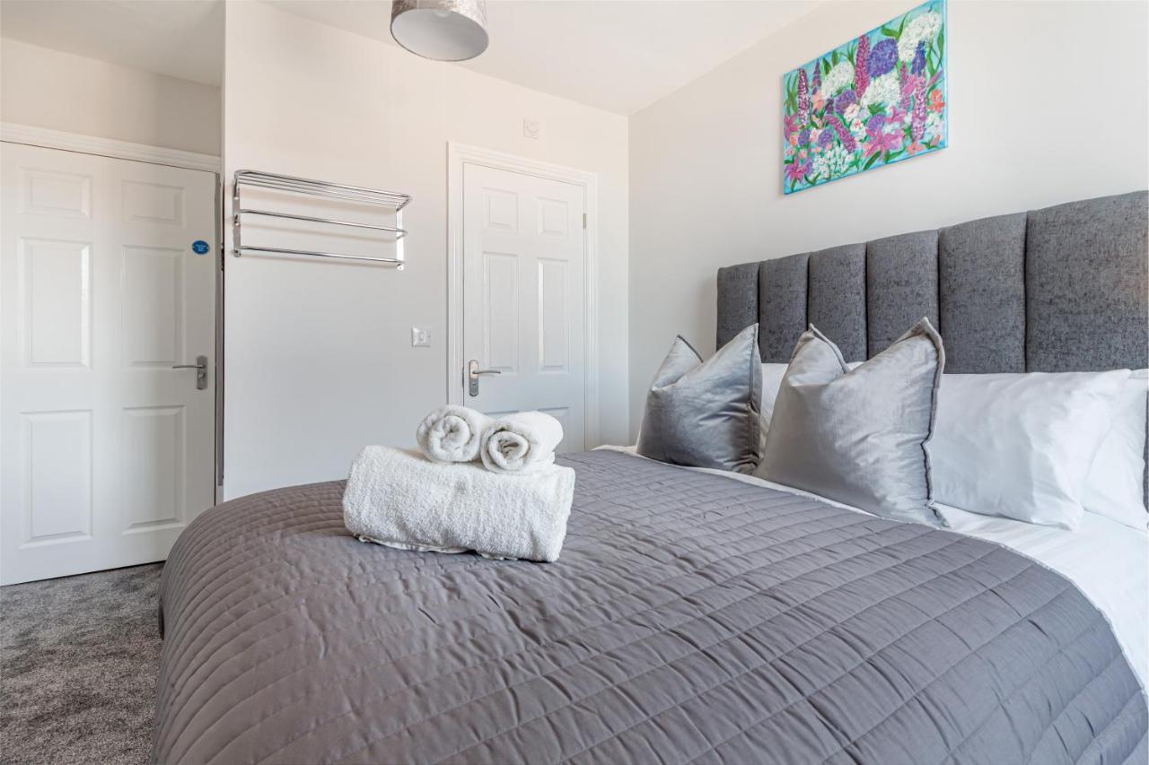 Host & Stay - The Bull Inn, 3 Double Rooms Fernhill Heath Eksteriør billede